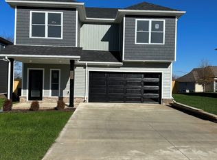 2509 Ashland City Rd, Clarksville, TN 37043