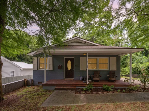 301 Knolls St, Chapel Hill, NC 27516