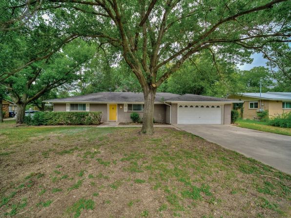Home for Sale in Denton TX