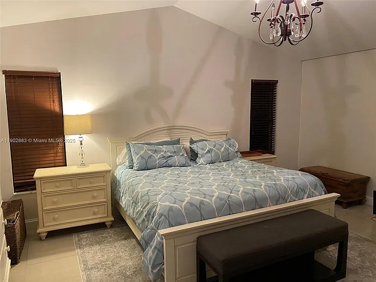 3647 Barberry Dr — Photo 12