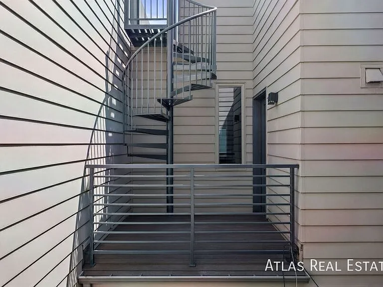 4132 E 35th Ave — Photo 17