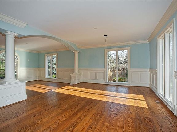 4th image of 408 Pamela Cir