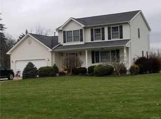 9430 Lapp Rd, Clarence Center, NY 14032