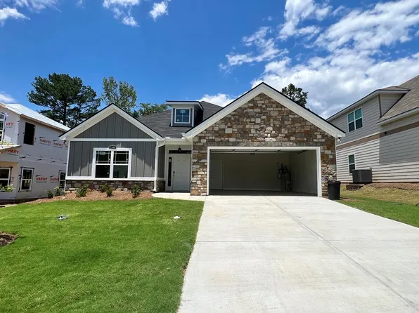 7295 Pine Chase Dr, Midland, GA 31820