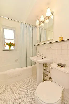 Sold by Keller Williams NYC | media 10