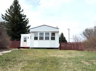 4908 W 46th St, Hardisty, AB T0B 1V0