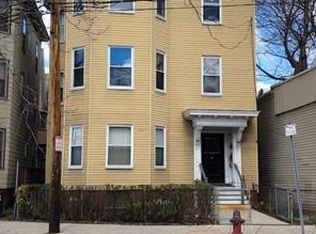 97 Elm St, Somerville, MA 02144