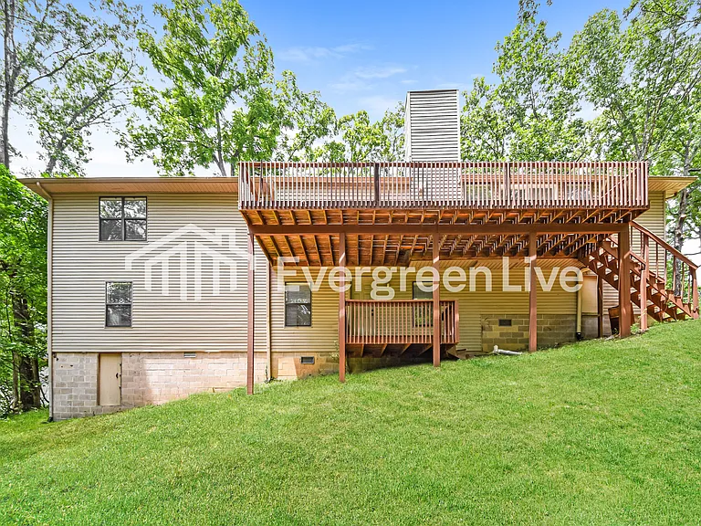 8549 Wild Cherry Dr — Photo 15