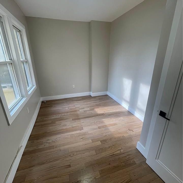 1st image of 490 Rahway Ave #C5a