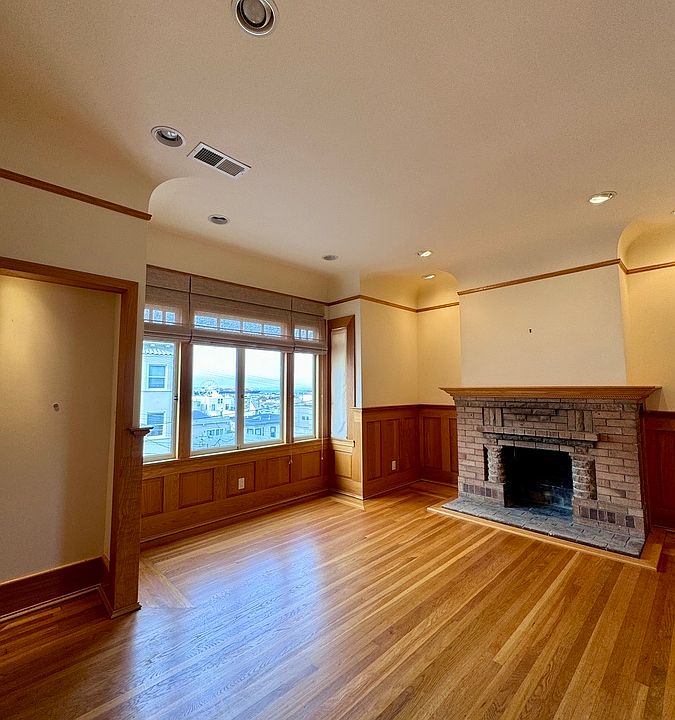 1st image of 859 Lombard St