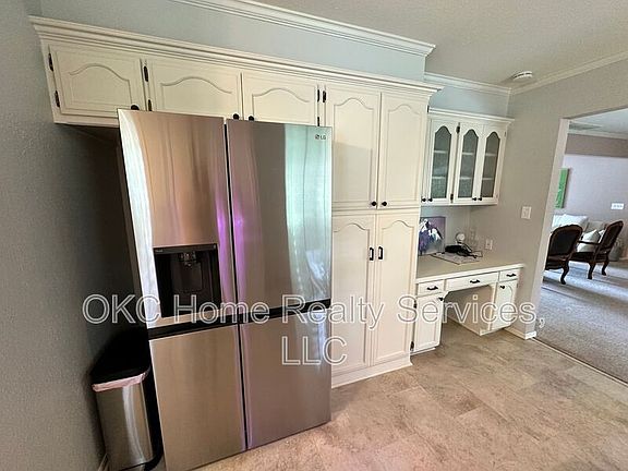 5th image of 2728 NW 55th Ter