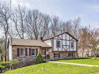 2240 Bernard St, Pittsburgh, PA, 15234