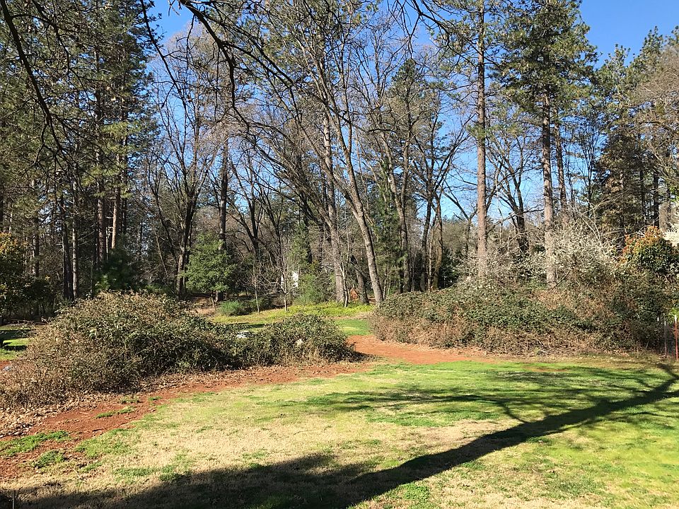 Nice 1/2 acre lot