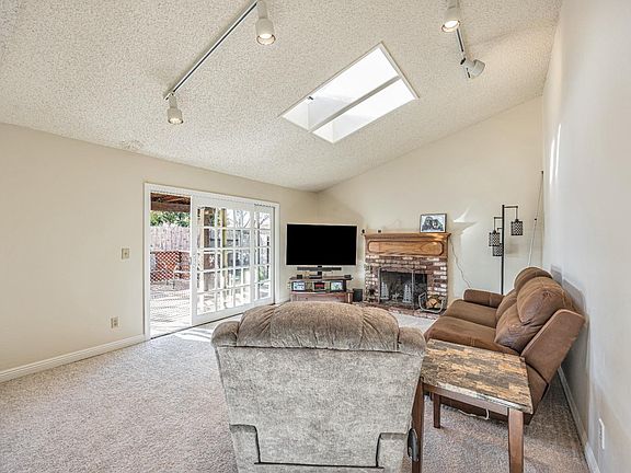 4th image of 836 Lunar Court