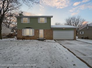 6401 Marscot Dr, Lansing, MI 48911