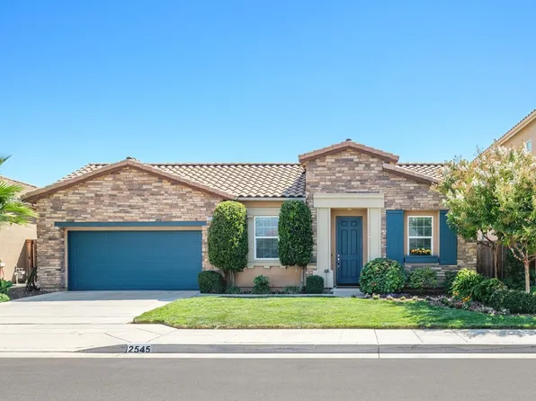 2545 E Warwick Ave, Fresno, CA 93720