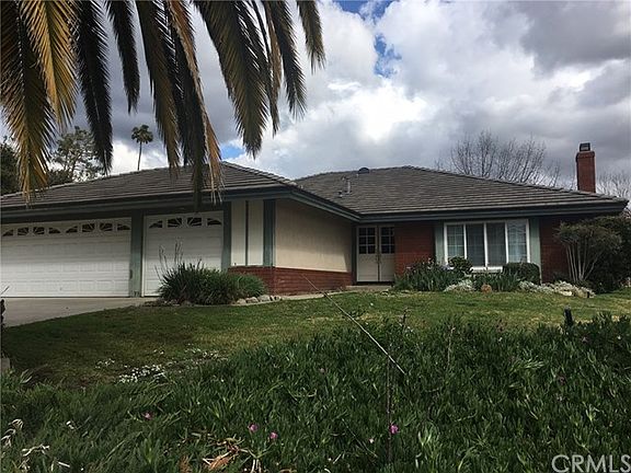 2nd image of 5047 Klusman Ave