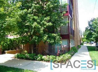 1700 W Ohio St APT 2, Chicago, IL 60622