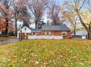 718 Klem Rd, Webster, NY 14580