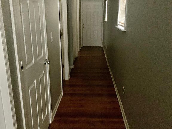 2nd image of 5827 S Wabash Ave #123
