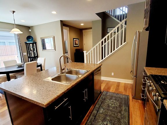 4th image of 10769 E 28th Pl