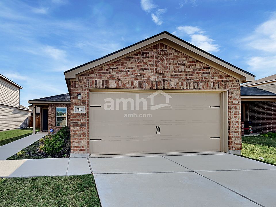 1st image of 741 Greenway Trl
