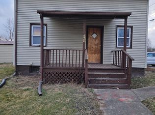 424 S Washington St, Crestline, OH 44827