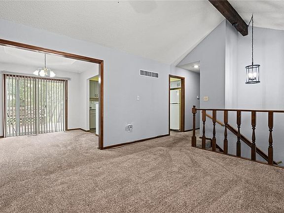 4th image of 2822 S 53rd St