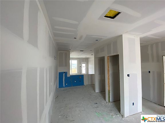 5th image of 247 Great Hills Dr