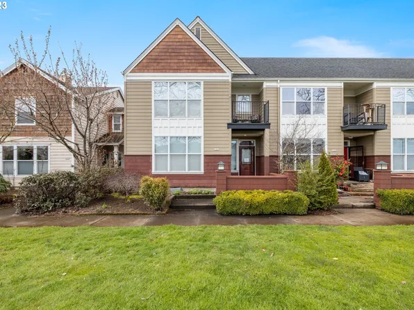 1381 NE Market Dr, Fairview, OR 97024