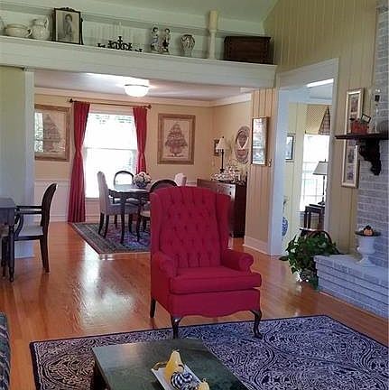 3rd image of 4110 Homestead Dr