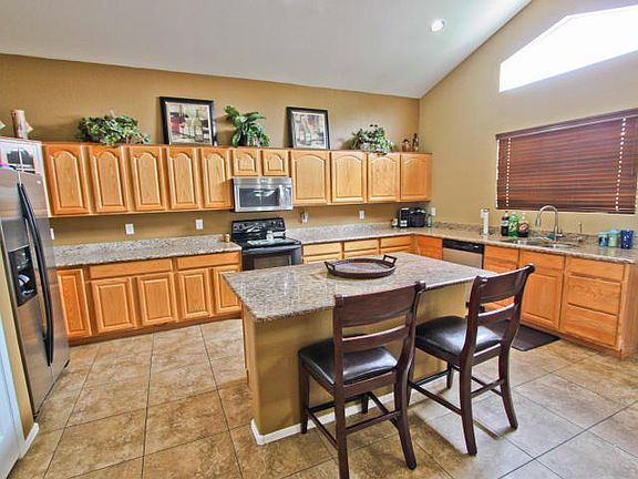 5th image of 21289 N 91st Dr