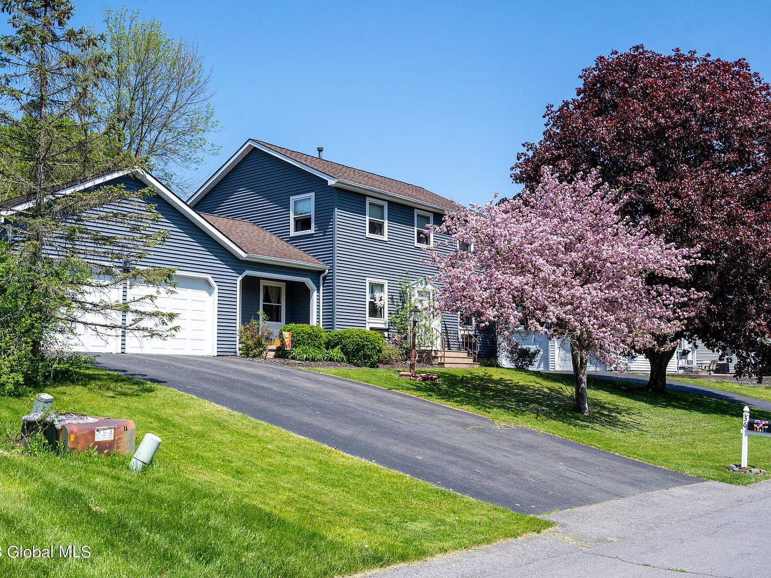 36 Meadow Lane, Albany, NY 12208 Zillow