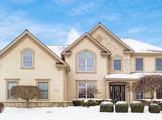 5756 Medallion Dr W, Westerville, OH 43082