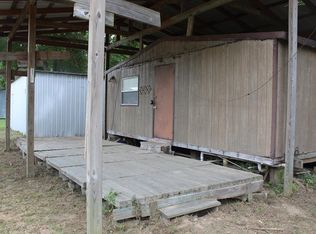 166 Hodges Camp Rd, Woodville, MS 39669