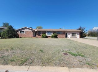 503 S Brian St, Meade, KS 67864