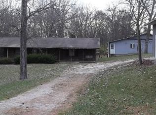 998 Highway Ra, Silex, MO 63377