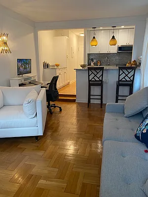 Rented by Compass | media 3