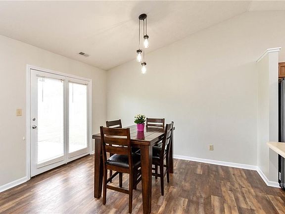 5th image of 12520 Winding Creek Ln