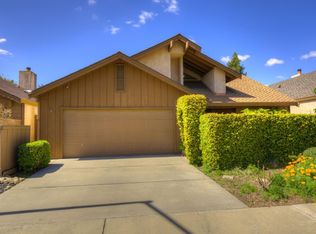 549 Oakbrook Dr, Modesto, CA