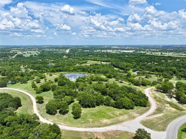 1 E Buffalo Springs Ct, Sulphur, OK 73086