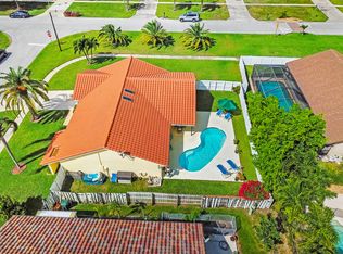 455 Seneca Ln, Boca Raton, FL 33487