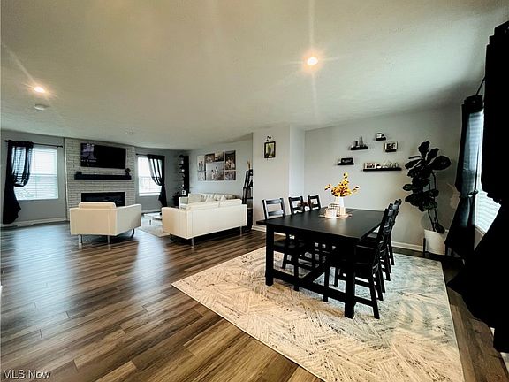 5th image of 3303 Stafford Dr