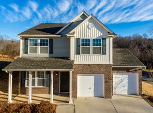 3932 Catawba Hills Dr, Gastonia, NC 28056