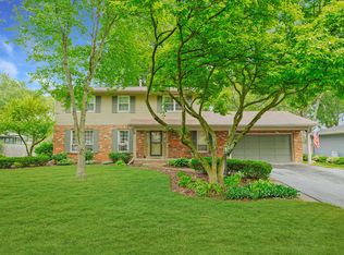 6854 Merwood St, Columbus, OH 43235