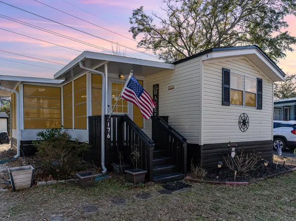 176 Burr Circle, Murrells Inlet, SC 29576