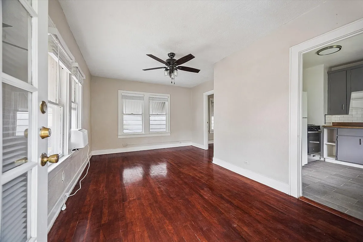 Building Photo - 2510 Kingston St #4