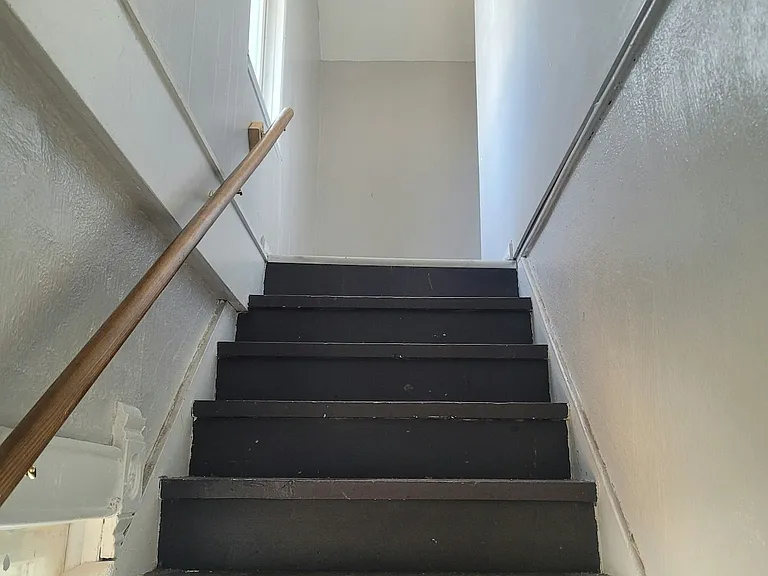 505 E Virginia Ave — Photo 18