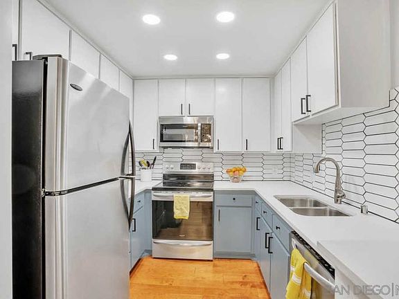 4th image of 850 State St Unit 307
