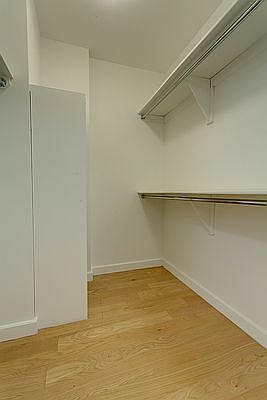 5th image of 37 Wall St APT 9D